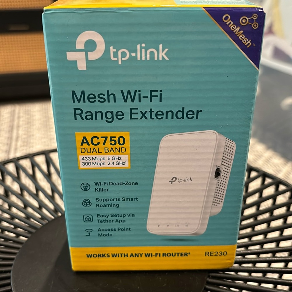 Mesh Wi-Fi Range Extender